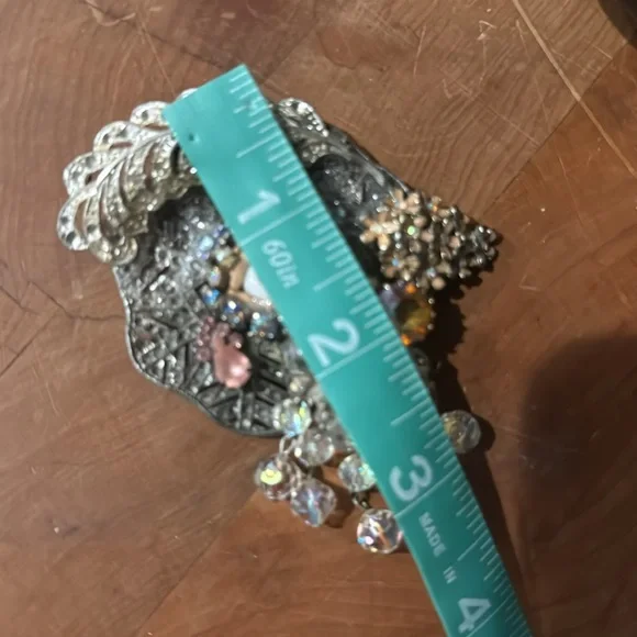 Third Eye Ophanim Brooch 🤍 - Picture 7 of 10